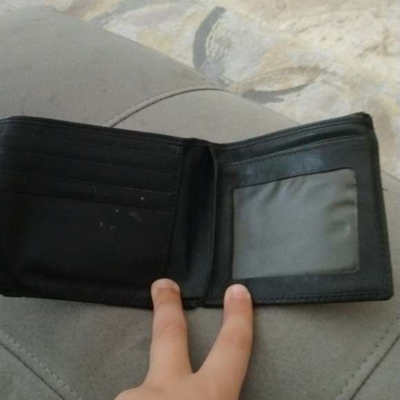 A Burberry wallet - Picture 2 of 2